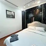 Can Ho 2 Phong Ngu Homestay Chung Cu Vinhomes Times City